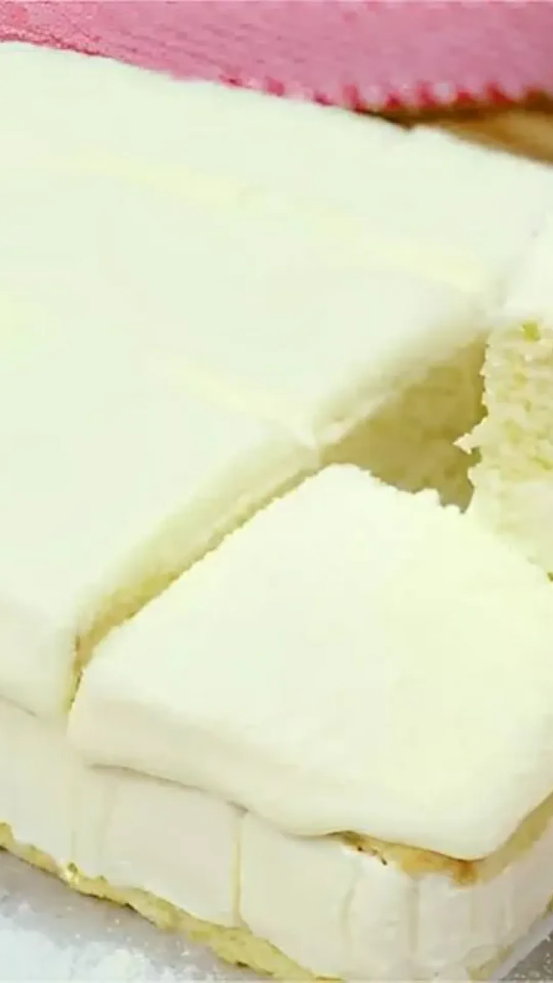 Bolo de Leite Ninho recheado para lanche ou festa tão levinho que desmancha na boca