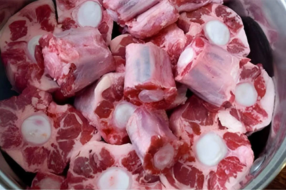 A melhor de toda a rabada feita com ingredientes simples que
