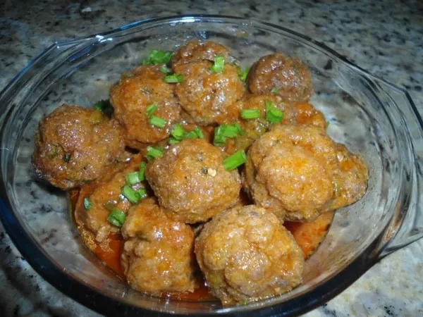 Almôndegas de Carne Moída com Molho de Tomate