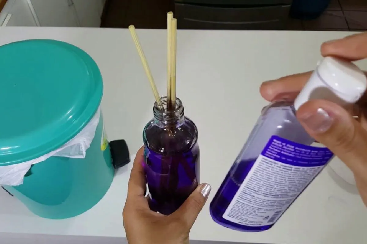 Aprenda a deixar banheiro cheiroso gastando bem pouco