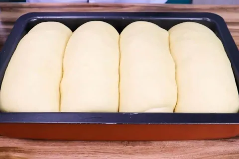 Aprenda a fazer esse pão caseiro do padre fofinho e delicios