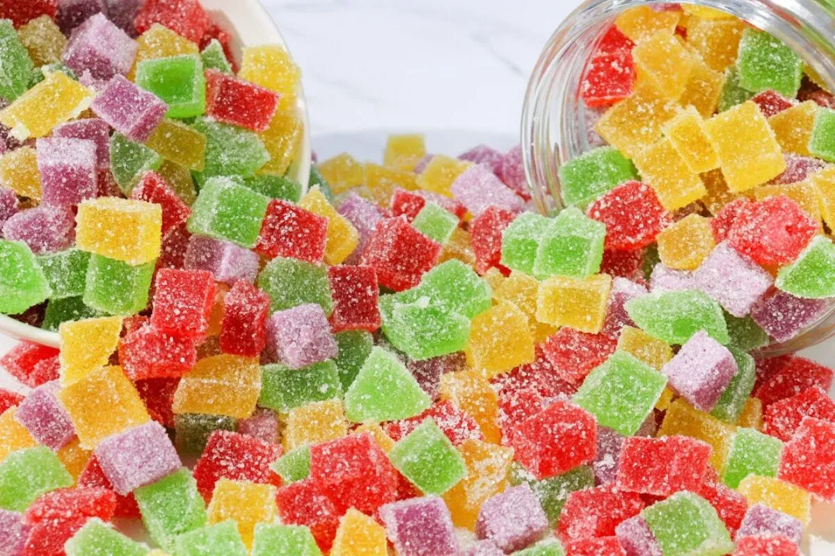 Aprenda a fazer jujuba caseira para fazer a alegria da crian