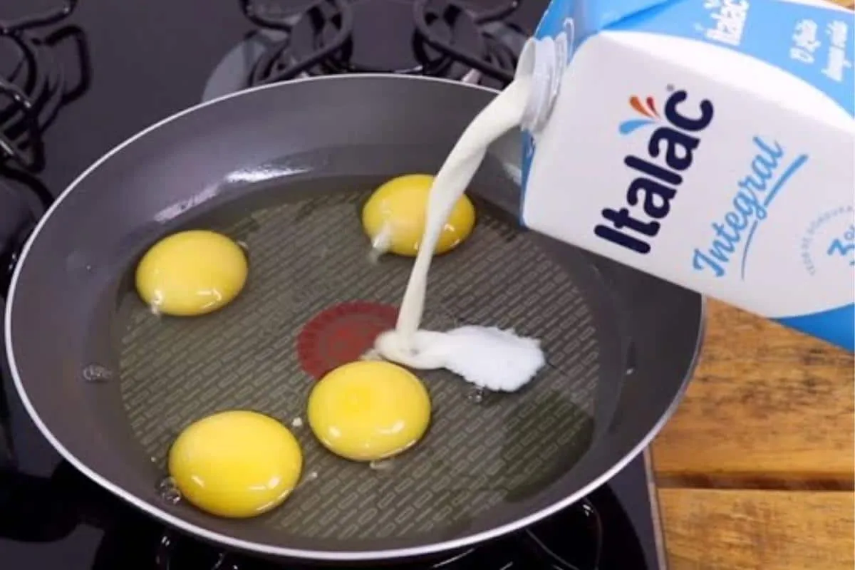 Aprenda a fazer ovo mexido de hotel para comer no café da ma