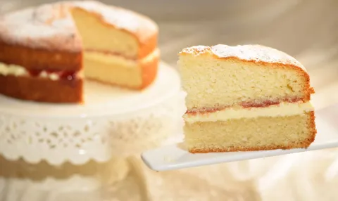 Aprenda a Fazer um Recheio de Leite Ninho Simples e Delicios