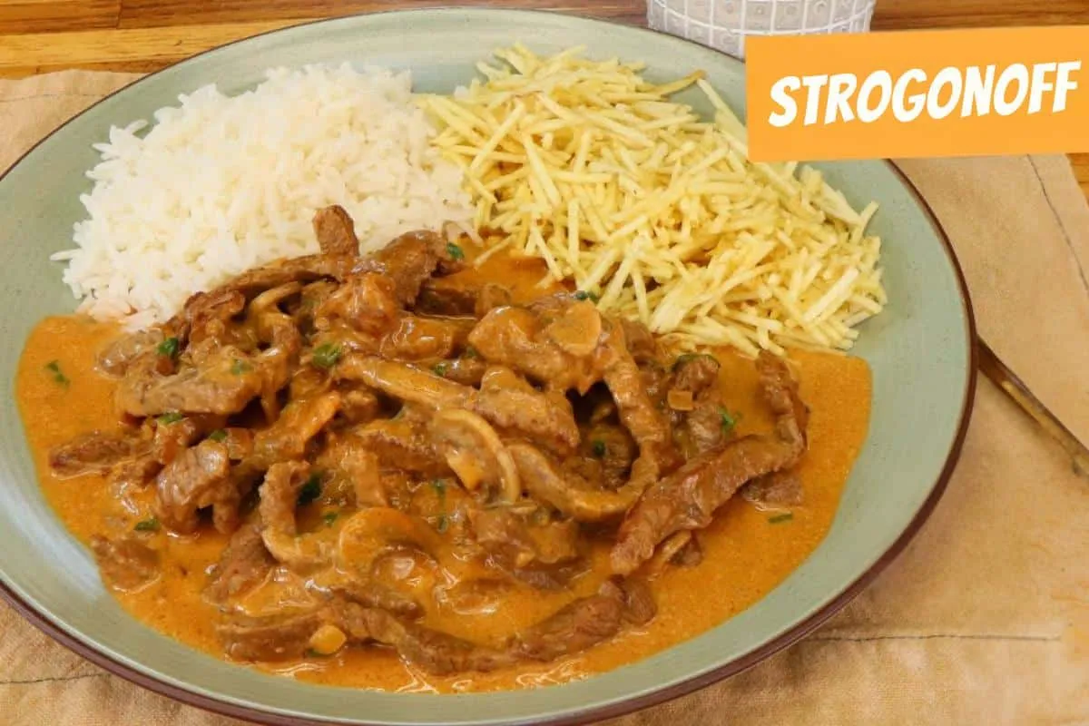 Aprenda todos os segredos do strogonoff de carne perfeito e