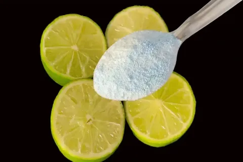 Aprendi a fazer um multiuso caseiro perfumado e concentrado 