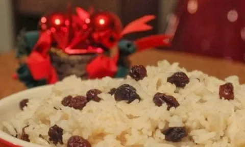 Arroz com Passas Simples