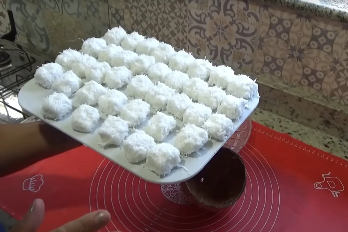 Balinha de coco rápida de fazer que não vai no fogo e fica u