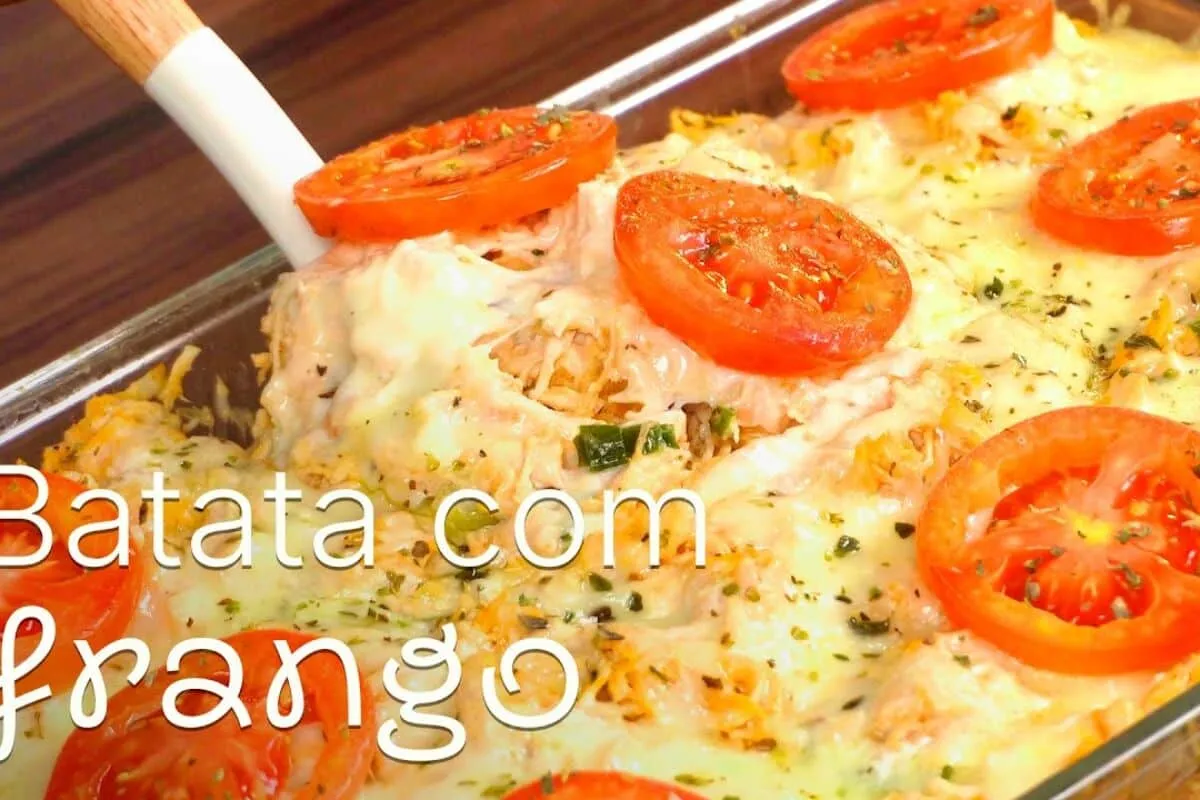 Batata com frango bem cremosa e irresistível, que fica perfe