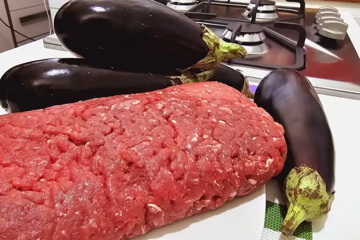 Berinjela com carne moída pronta em só 5 minutos para resolv