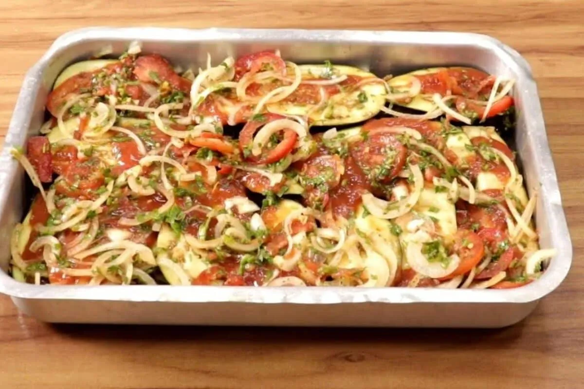 Berinjela no forno deliciosa e feita de um jeito diferente p