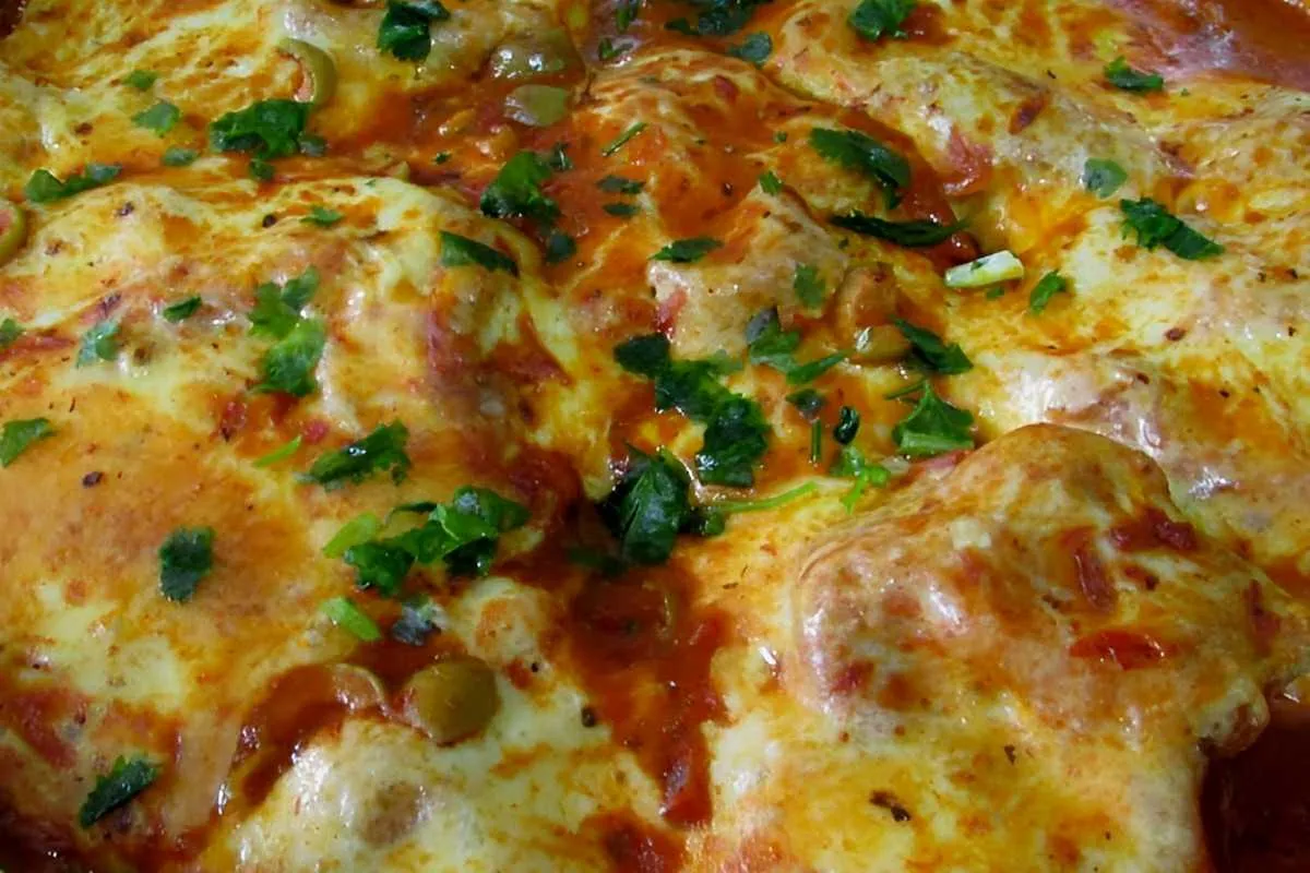 Bife à parmegiana da vovó bem suculento e perfeito para o al