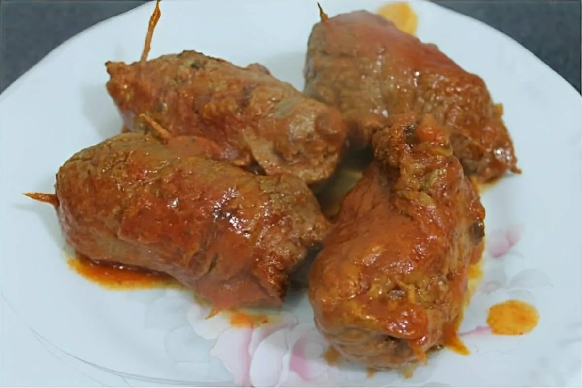 Bife à rolê delicioso e fácil de fazer para o seu almoço ou