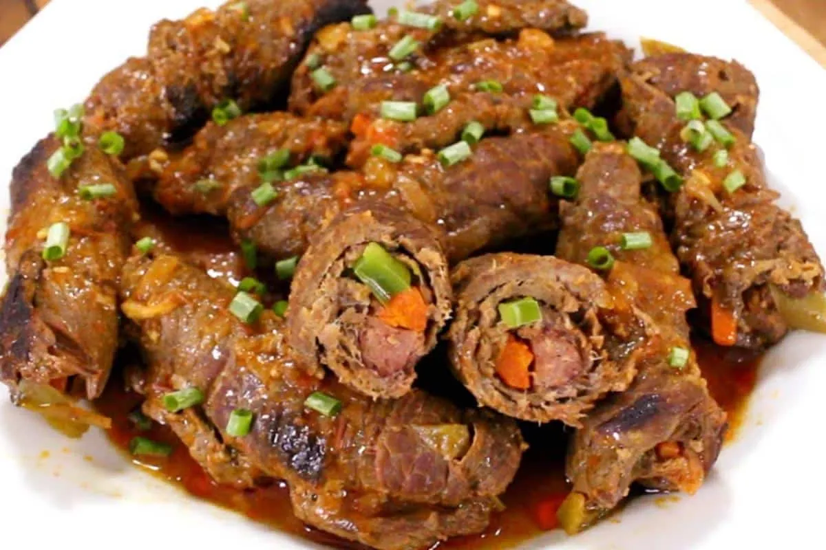 Bife a rolê suculento e molhadinho para você preparar com am