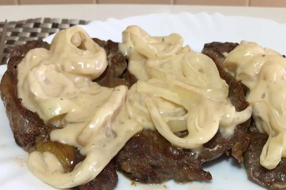 Bife ao molho de maionese para você inovar na hora de fazer