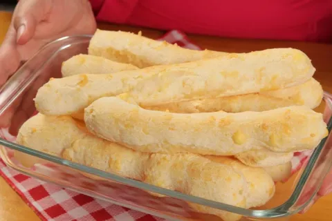 Biscoitão de polvilho assado: só 1 ovo, biscoitão fácil em p