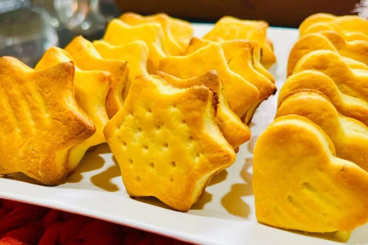 Biscoitinho amanteigado simples com ingredientes que você já