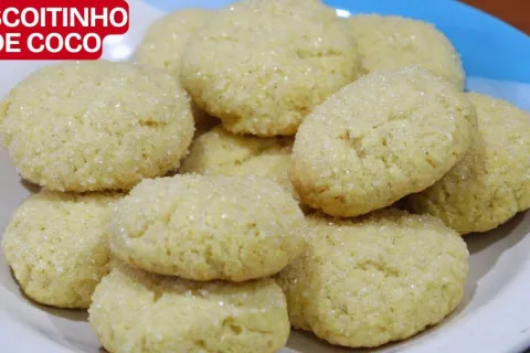 Biscoitinho de coco perfeito para o café: uma receita que de