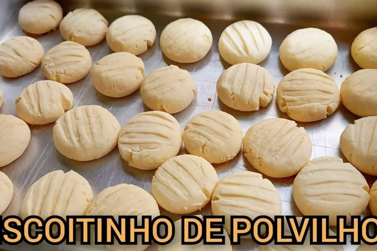 Biscoitinho de polvilho doce sequinho por fora e que derrete