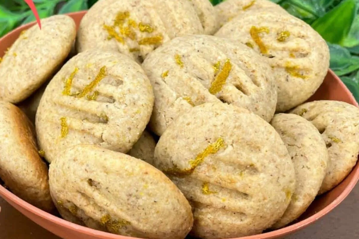 Biscoitinho sem glúten e sem leite com sabor suave de laranj