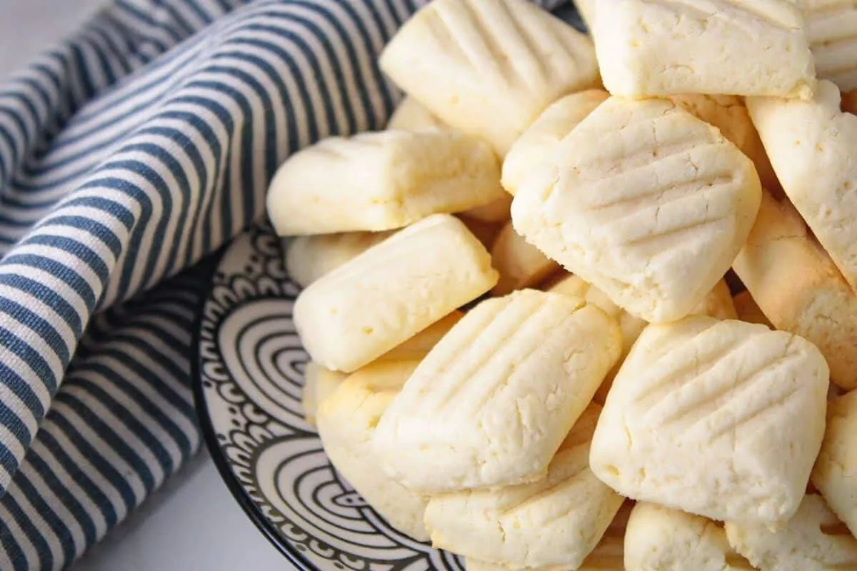 Biscoito de nata caseiro: essa receita é tão boa que a vonta