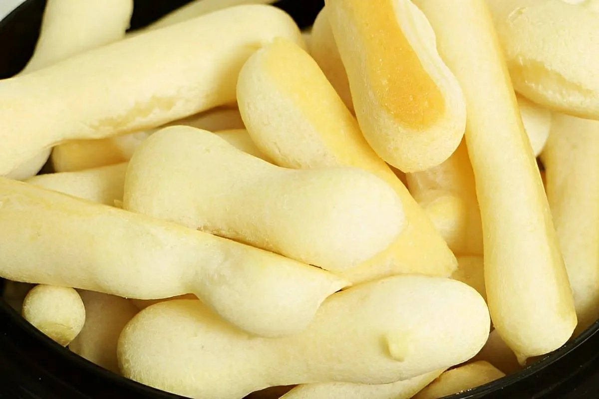 Biscoito de polvilho assado bem levinho igual ao vendido no