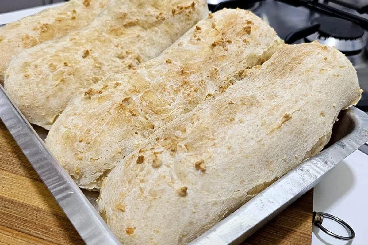 Biscoito de polvilho assado da vovó com 1 ovo só para o café