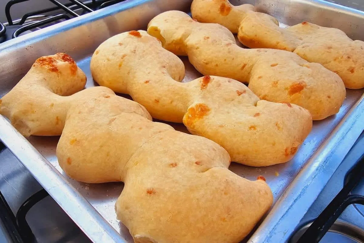 Biscoito de polvilho assado delicioso e fácil de fazer que n