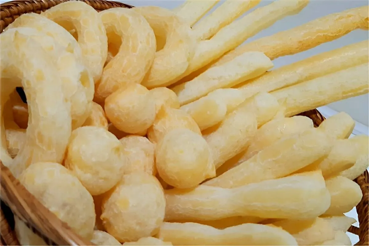 Biscoito de polvilho assado leve crocante e muito fácil de f