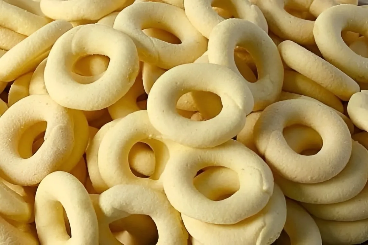 Biscoito de polvilho assado uma receita de biscoito mineiro