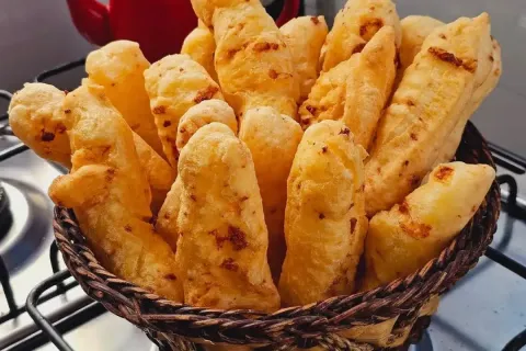 Biscoito de polvilho frito: veja qual é o segredo para não e