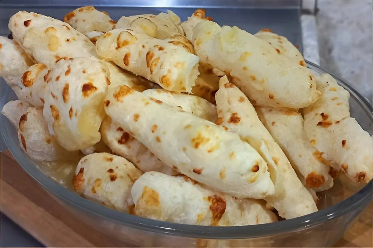 Biscoito de polvilho na airfryer fica pronto mais rápido e o