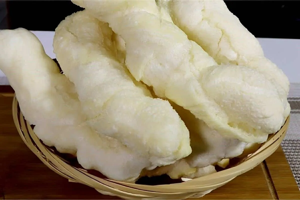 Biscoito de polvilho que não estoura na hora de fritar delic