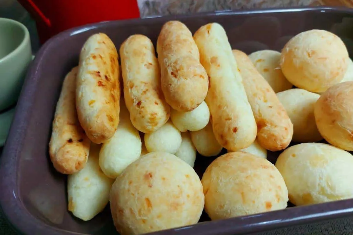 Biscoito salgado de polvilho vai deixar sua hora do café mui