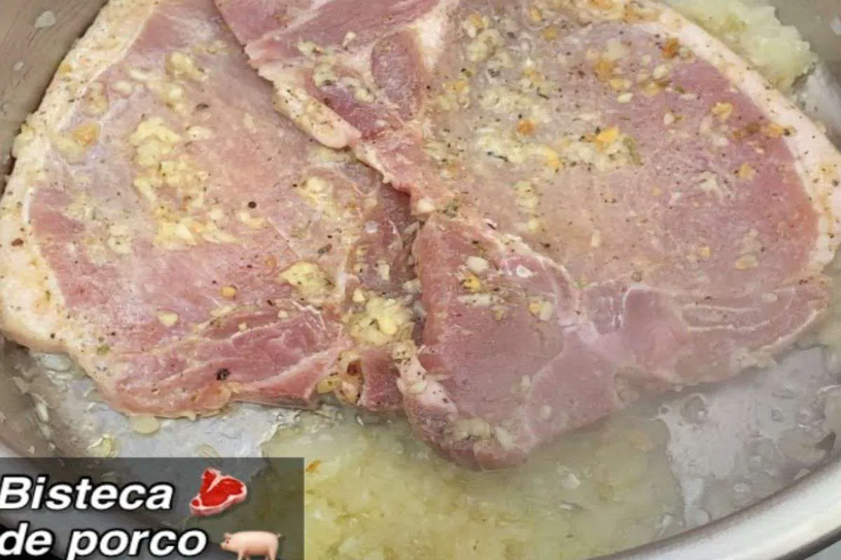 Bisteca na panela de pressão bem temperadinha e saborosa