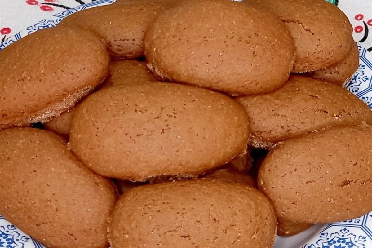 Bolacha caseira de chocolate que não precisa de ovo perfeita