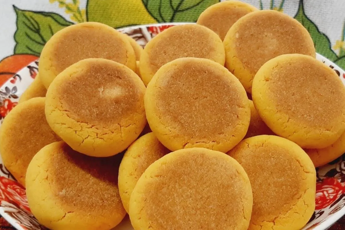 Bolacha de milho verde: receita da roça direto para sua mesa