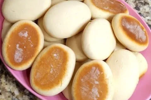 Bolacha doce de vó macia e simples, com aquele sabor incríve