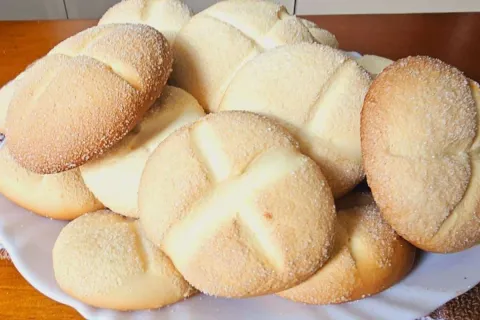 Bolachas de maisena para o café da tarde nem dá para acredit