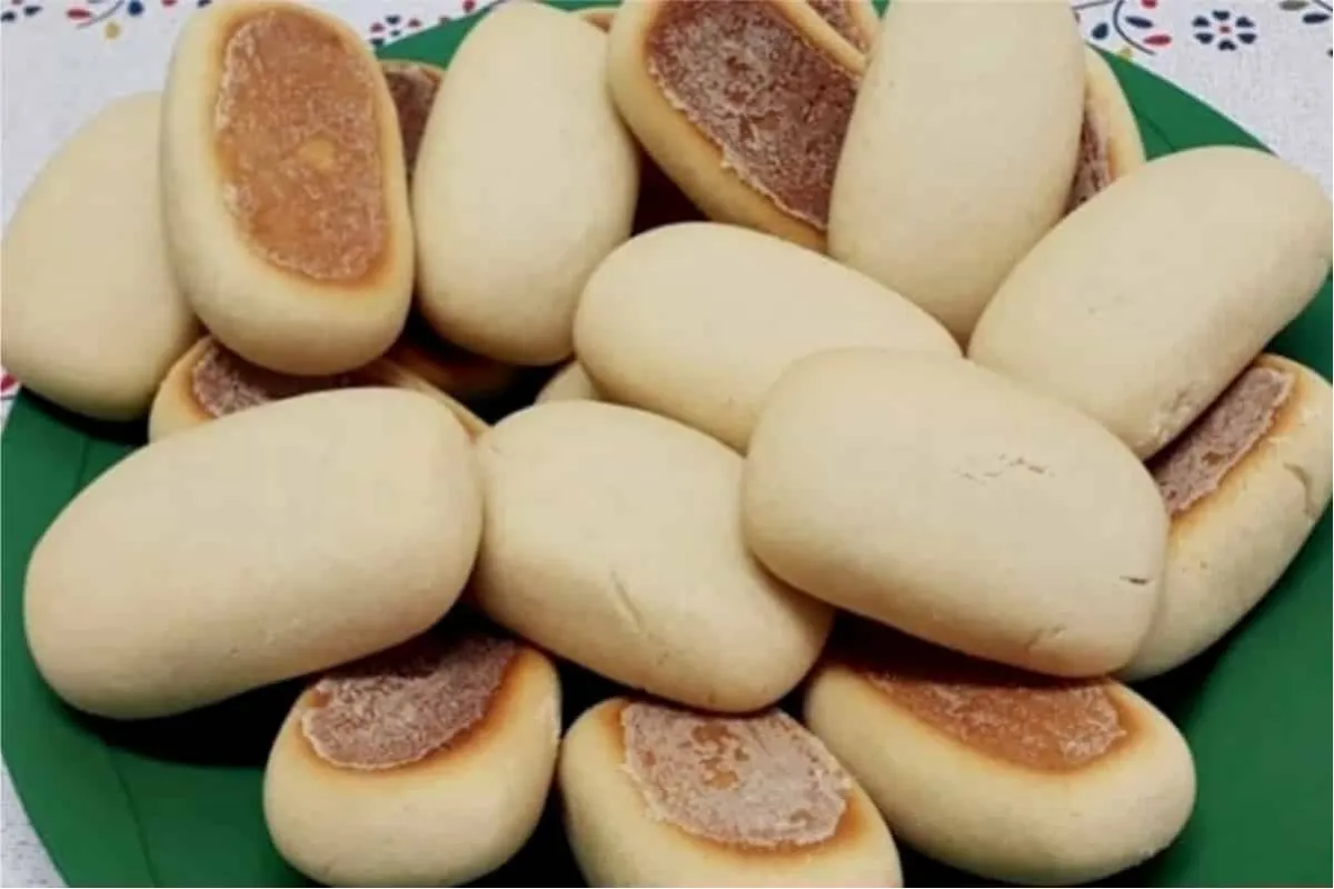 Bolachinha amanteigada de leite moça e maisena fácil de faze