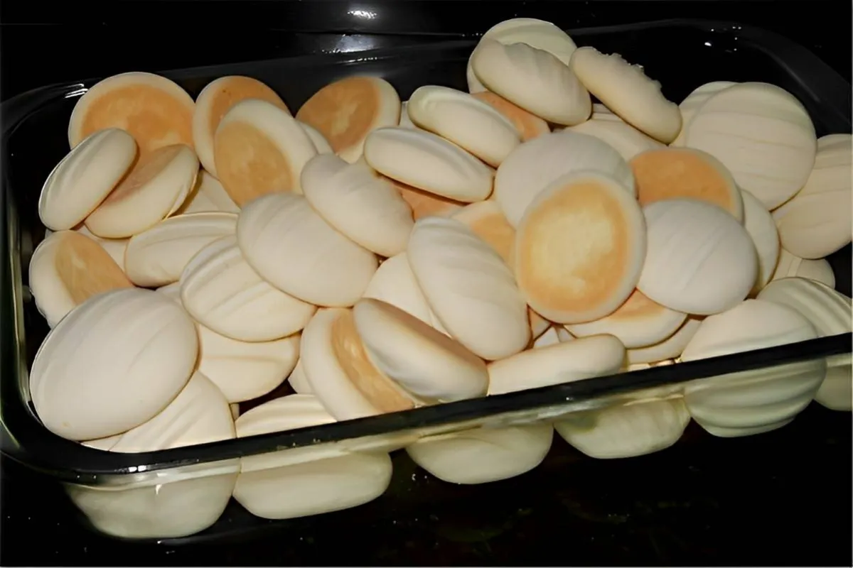 Bolachinha de leite condensado muito fácil é só misturar os