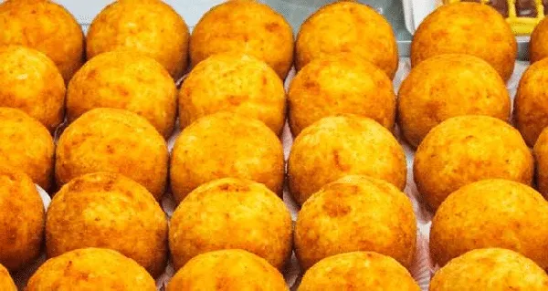 Bolinha de Queijo Especial