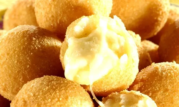 Bolinhas de Queijo sem Massa