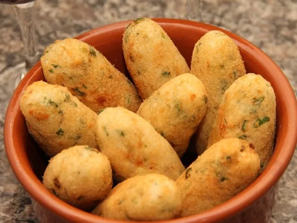 Bolinho de Bacalhau e Mandioca