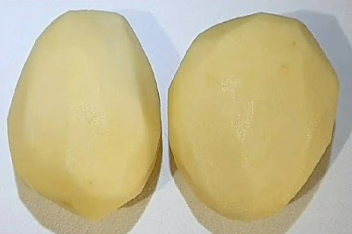 Bolinho de batata que fica delicioso com apenas 2 batatas: b
