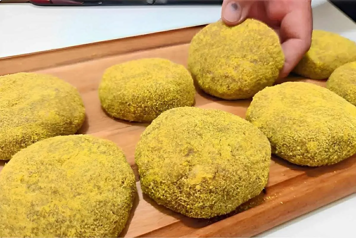 Bolinho de carne moída de boteco fácil e delicioso para faze