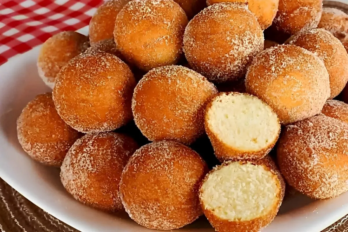 Bolinho de chuva macio e fofinho receita que minha avó fazia