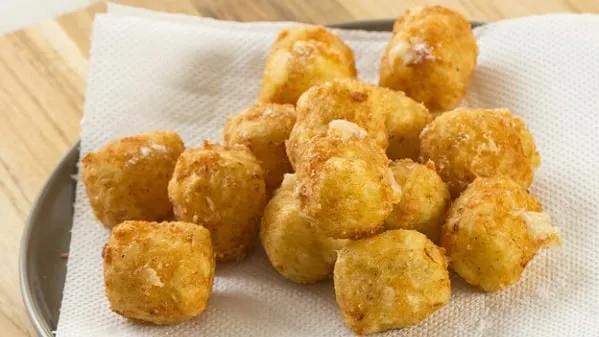 Bolinho de Mandioca com Mussarela