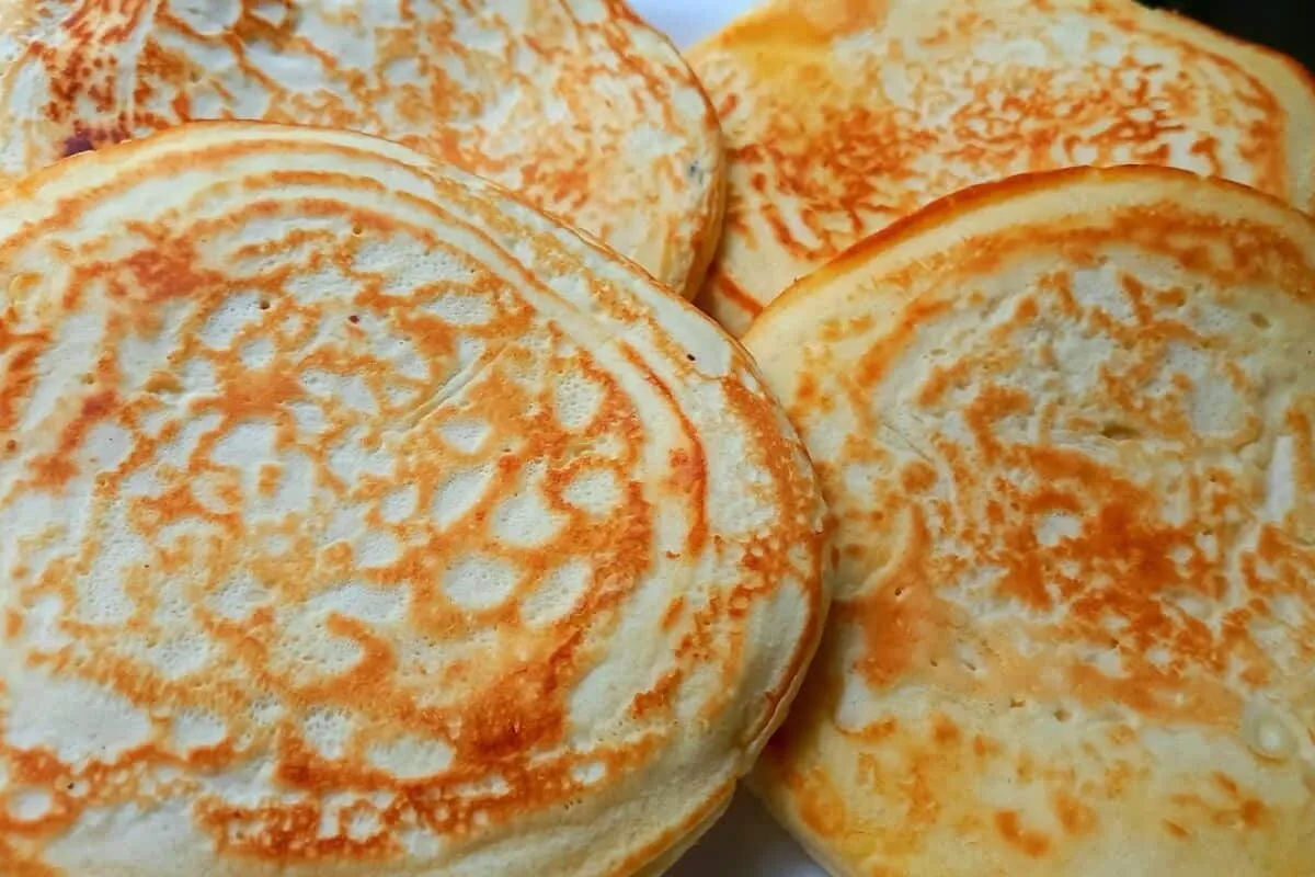 Bolinho salgado de frigideira maravilhoso, fofinho e com um