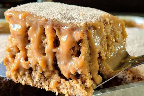 Bolo churros de doce de leite muito fácil, fofinho e com rec